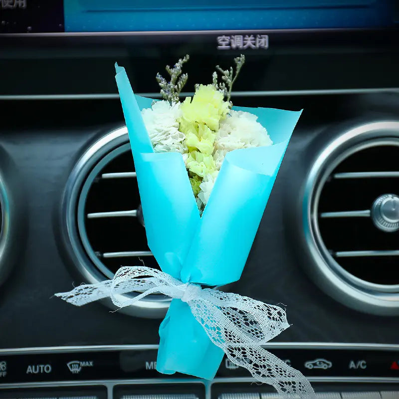 Clip Profumata con Mazzo di Fiori